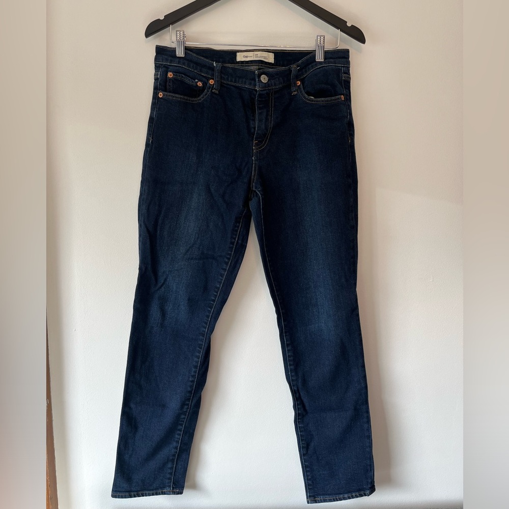 GAP Real Straight Jeans size 30R